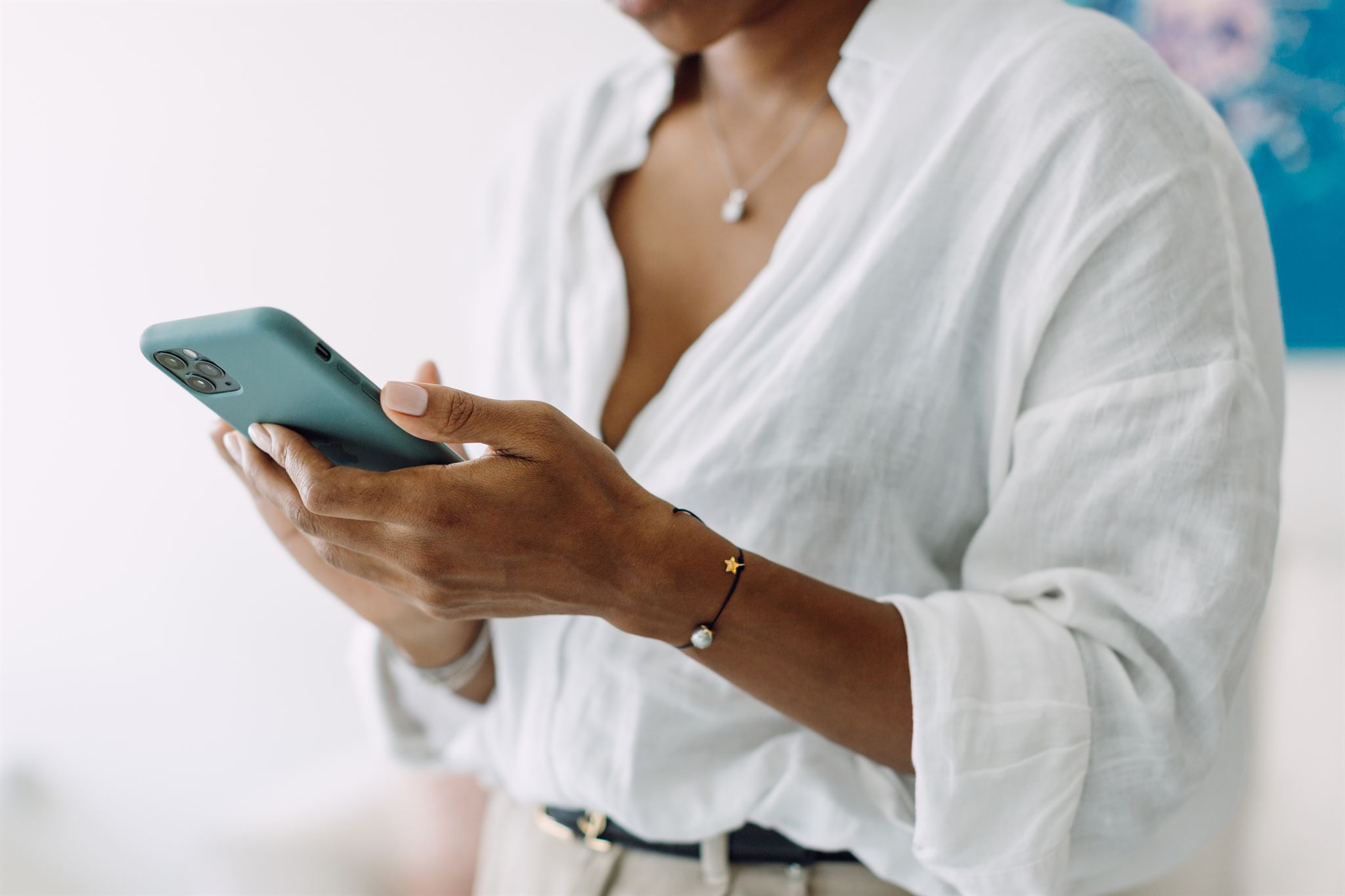 Person-using-smartphone